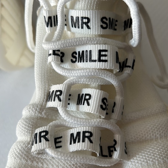 Mr. Smile size 43. Off white sneakers.  Very good condition and worn once. - Picture 7 of 9